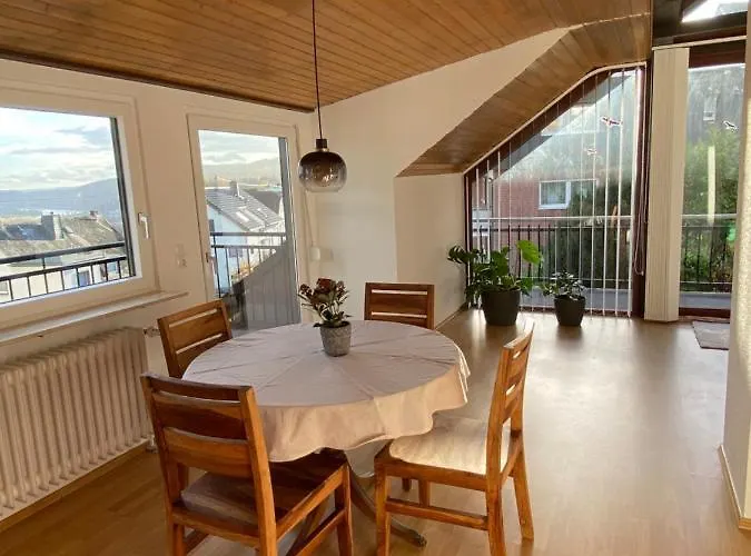 Ferienwohnung Mit Aussicht 아파트 *